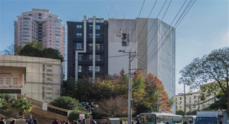 上海長寧德必易園招商特惠，出租招租電話直連夢想辦公地！