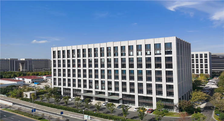 上海長三角電商中心招商熱線，一站式解決企業(yè)辦公需求！