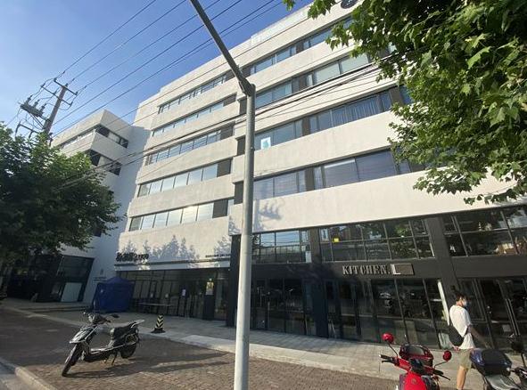 上海越界·凱旋Space辦公新體驗，知名企業(yè)入駐，商務氛圍濃厚
