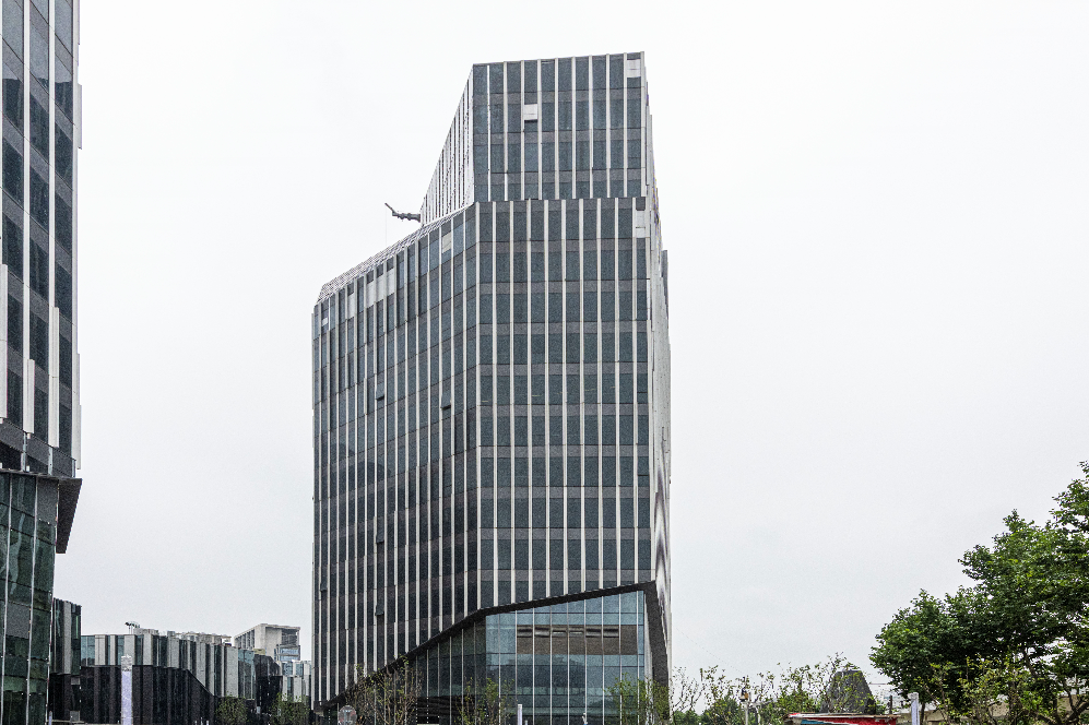 上海長寧國際發(fā)展廣場：獨(dú)特山景設(shè)計，引領(lǐng)商務(wù)新風(fēng)尚