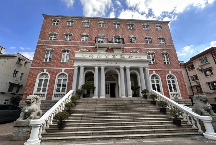 上海靜安市中心！銀行“烏托邦”稀缺獨棟老洋房，歷史建筑待售